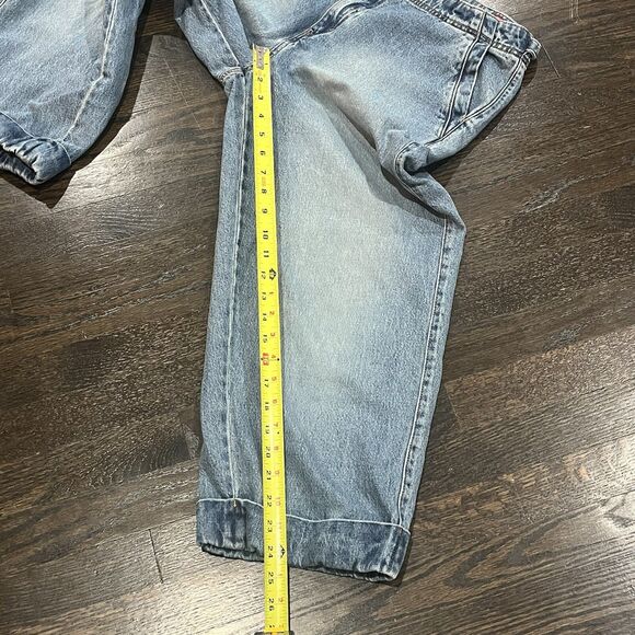 Levis Jeans Womens 12 Blue Buckle Back Cropped High Rise Denim 32x24 Y2K Batwing - Picture 8 of 9